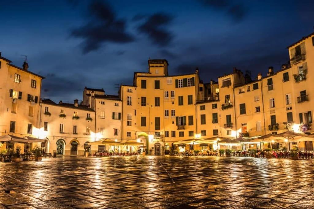 Casa San Paolino Dentro Le MuraElegant Flat Wifi E Selfcheckin Lucca Eksteriør billede