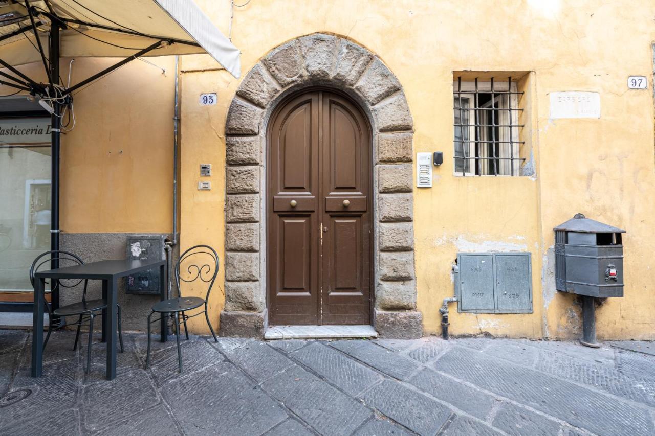 Casa San Paolino Dentro Le MuraElegant Flat Wifi E Selfcheckin Lucca Eksteriør billede