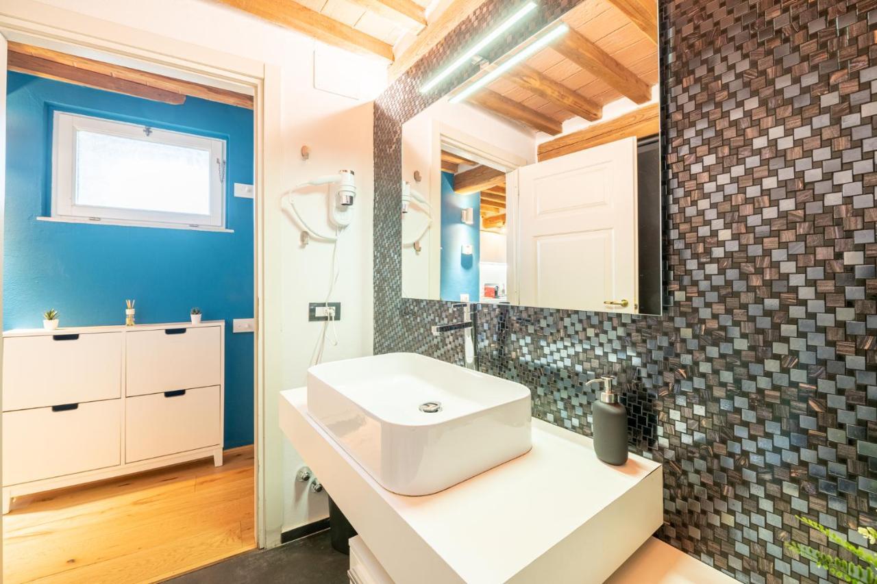 Casa San Paolino Dentro Le MuraElegant Flat Wifi E Selfcheckin Lucca Eksteriør billede